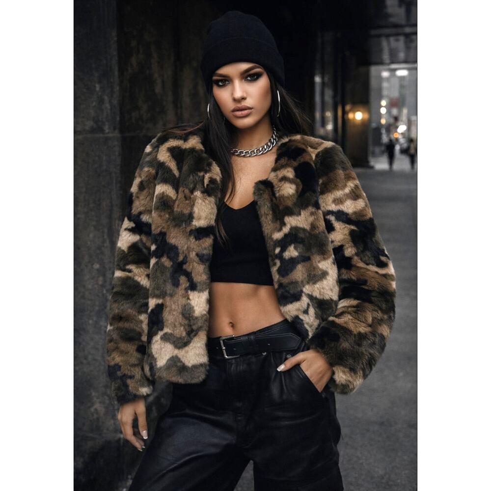 Band of Gypsies XS Faux Fur Camo Jacket  Women's Green Multi Army  MSRP $119